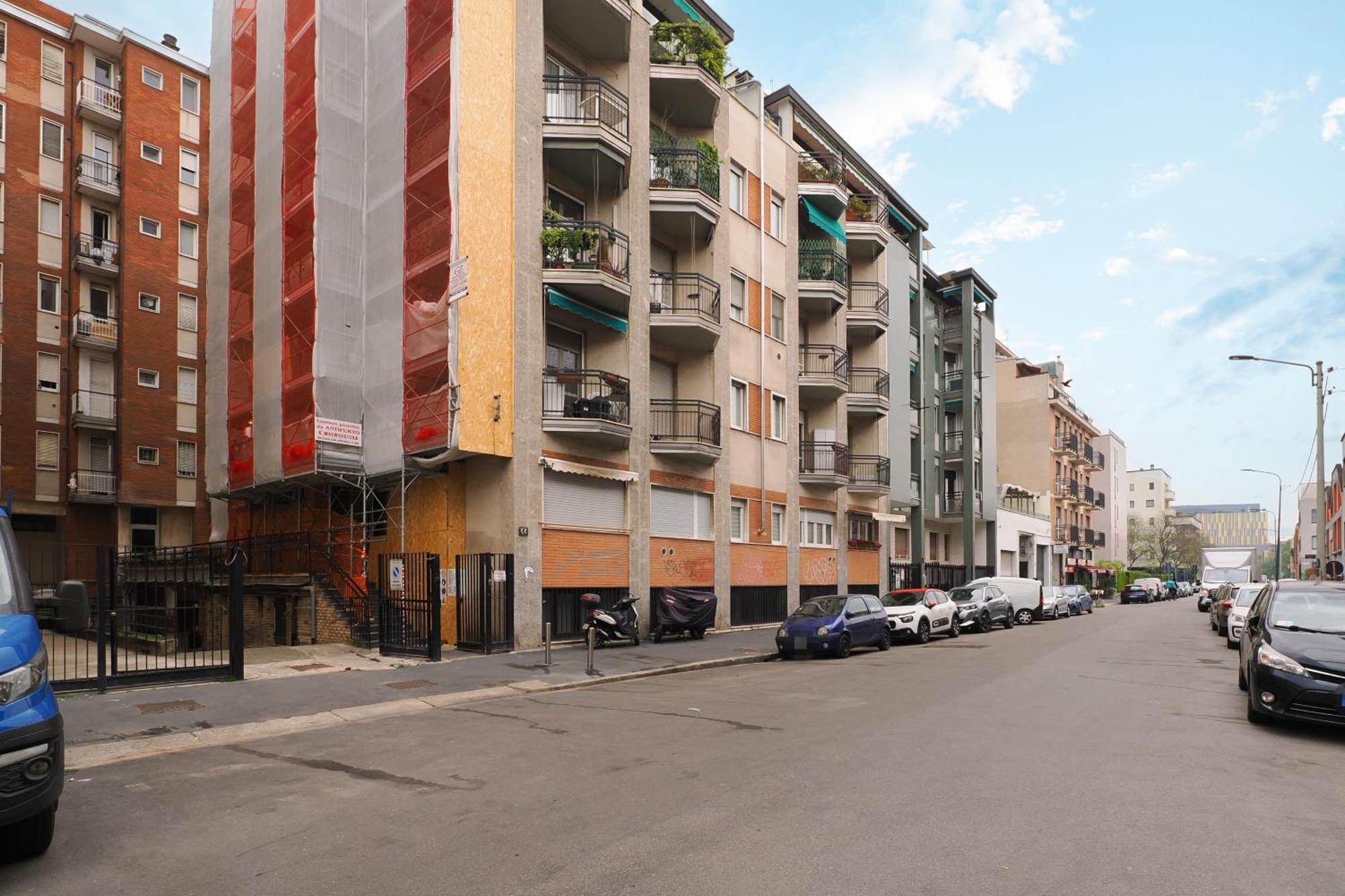 Primopiano - Zumbini B Lägenhet Milano Exteriör bild